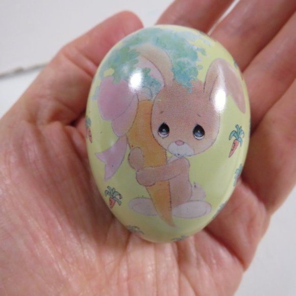 Precious Moments Easter Rabbit Bunny (Egg Sized) Metal Tin Rabbit & Carrots - Picture 1 of 6